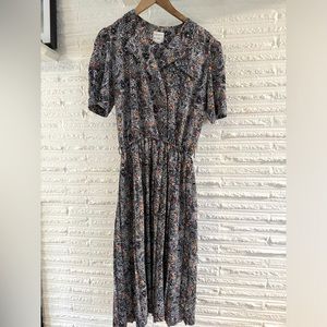 Vintage dress colorful and B&W with pockets